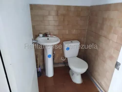 Local Comercial Estratégico En Alquiler En Centro Barquisimeto,lara # 26-21172 (gm )