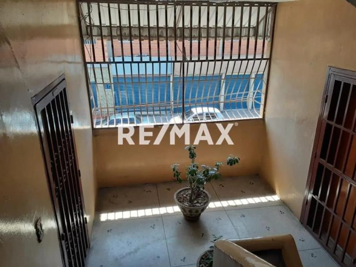 EDIFICIO EN VENTA AVENIDA 23 DE ENERO