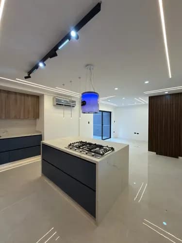Townhouse Moderno En El Conjunto Residencial Alto Saman Mañongo Naguanagua Estado Carabobo LG Solo Clientes
