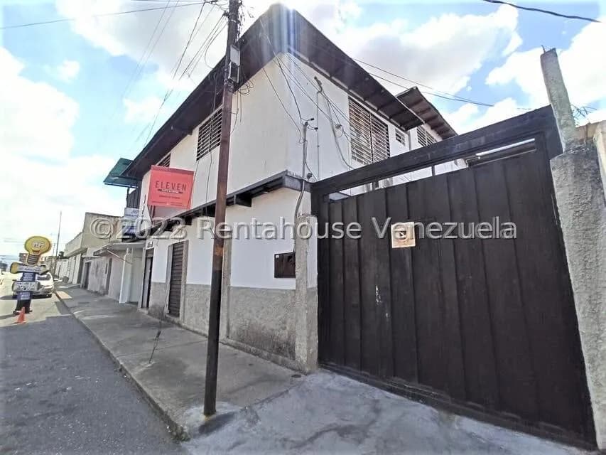 Casa (Multipes Niveles) en Venta en Zona Este, Lara
