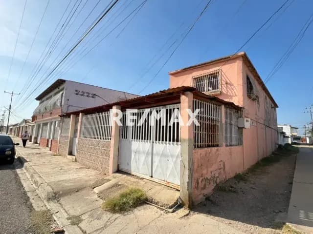 Casa en Venta Ubicada en Ramon Ruiz Polanco