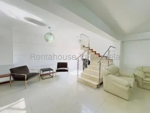 Dennymar, Vende Hermoso Apartamento Al Este De Barquisimeto, Espacios Que Combinan Elegancia Y Confort. 2b21201.