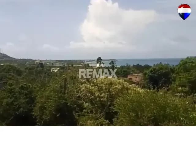 TERRENO CON VISTA AL MAR EN MANANTIAL DEL CARDON