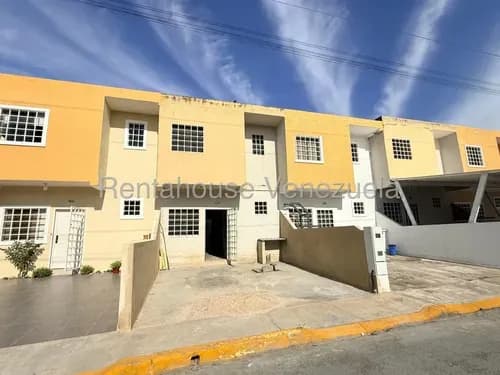 Venta Casa Ideal Para Remodelar Con Vigilancia Y Tanque Subterráneo En Urb Casa Linda Cabudare,lara Rc