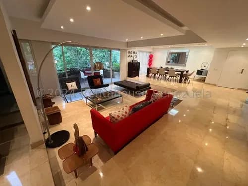 Apartamento En Venta En Los Palos Grandes, Caracas 23-1516 Yf
