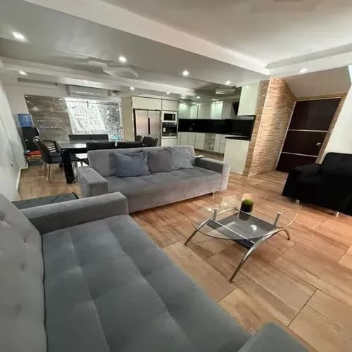 Johana Lazaro Vende Townhouse Remodelado En San Diego Conjunto Con Pozo De Agua **clientes Directos**