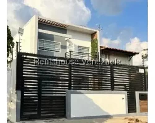 #26-9566 Espectacular Casa En Campo Claro