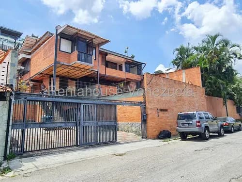 Se Vende Casa En Prados Del Este Mls #26-21027