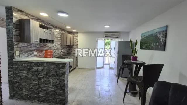 Alquiler apartamento en Macaracuay