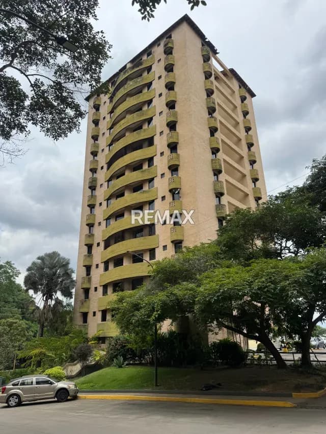 Apartamento en alquiler en altos del mirador