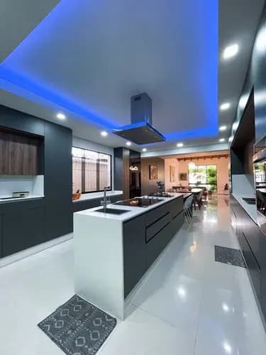 Preciosa Casa Con Cocina De Diseño Italiano En Prebo Ii A Pocos Metros De Kromi