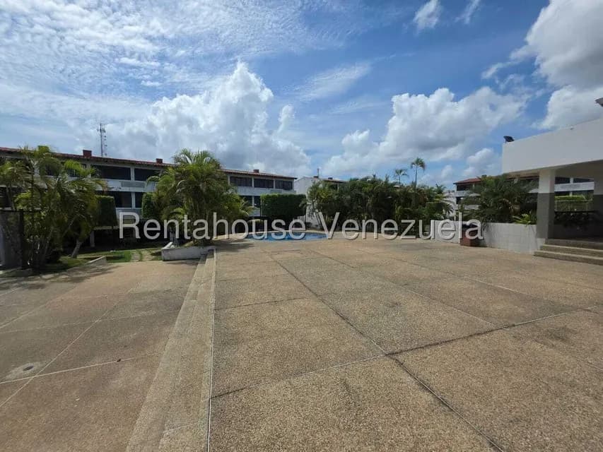 Apartamento (1 Nivel) en Venta en Higuerote, Miranda