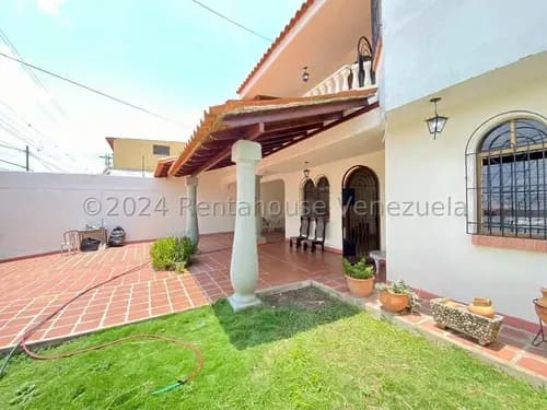 Excelente Casa En Venta Zona Centro Este Cercana Al Parque Bararida En Barquisimeto Estado Lara #25-21014 Nd Lara
