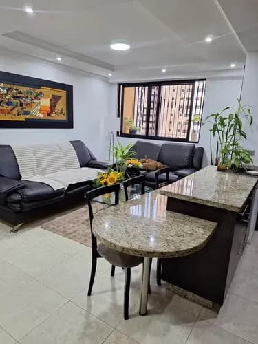 Se Vende Apartamemto Trigaleña Alta, Valencia Edo. Carabobo (sr)