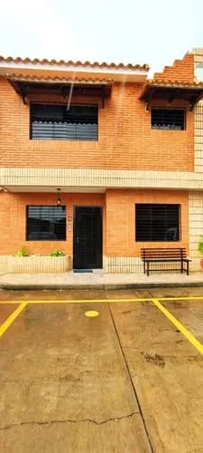 Cp Solo Clientes Alquila Towhouse Trigal Norte