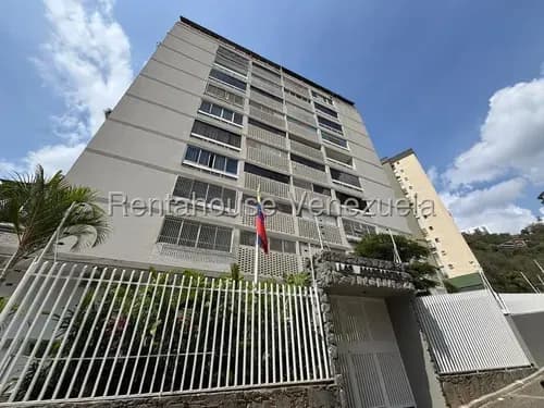 En Alquiler Amplio Apartamento Ubicado En Santa Rosa De Lima
