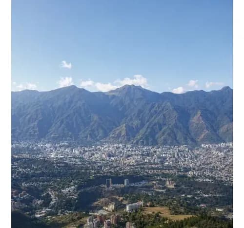 Venta Terreno En Alto Hatillo 2.000 M2 Vista Al Ávila Sector Privado