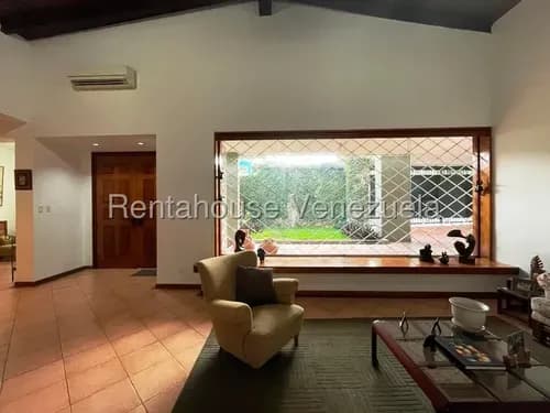 Abella 26492 Casa De 2 Niveles, Pb La Casa En Sí Y Pa Un Anexo Con Estar, Hb, Vestier, Baño Y Terraza Techada. La Casa Tiene Una Estupenda Distribución, Iluminación Y Ventilación Natural,cjto Cerr