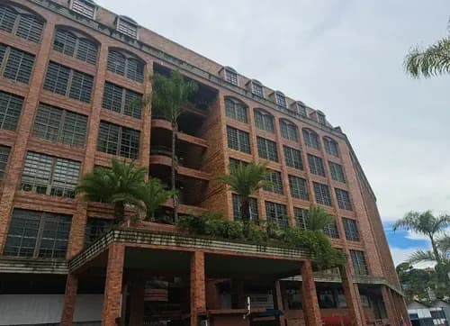En Alquiler Oficina En El Centro Profesional La Cascada