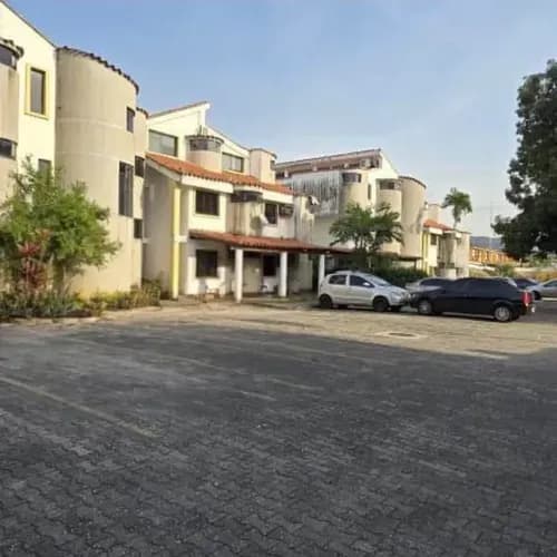 Apartamento En Venta Valencia, Mañongo Yelyr001