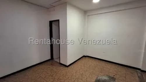 Lcda. Milagros Carrasquel Oficina Alquiler Barquisimeto Lara Zona Centro Economica Comercial Economico Código Inmobiliaria Rent-a-house 26-4241