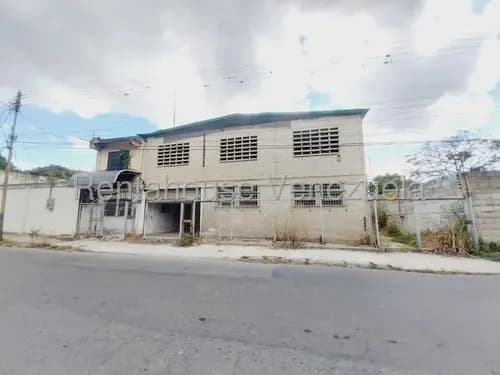 Galpon En Alquiler Ideal Para Empresas De Diversas Actividades Comercial Fácil Acceso En La Zona De Yagua