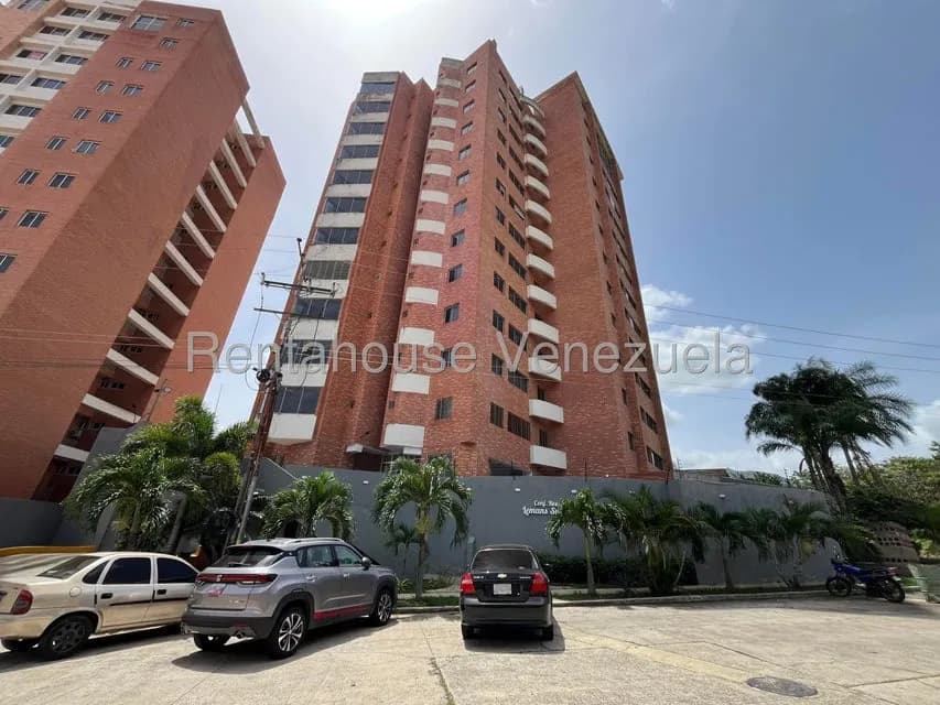 Busca su propiedad Casa, Apartamento, Comercial, Terreno ..con las franquicias Inmobiliaria Rent-A-house