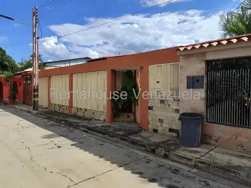 Se Vende Amplia Casa En Urb. Quinta Grande En La Morita I, Aragua (jbra Cod 26-12698)