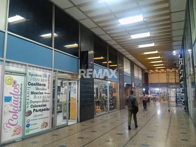 ALQUILO LOCAL COMERCIAL TORRE LINCOLN PLAZA VENEZUELA