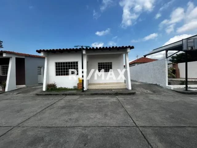 Casa en Venta Conjunto Residencial Los Tulipanes - Cabudare