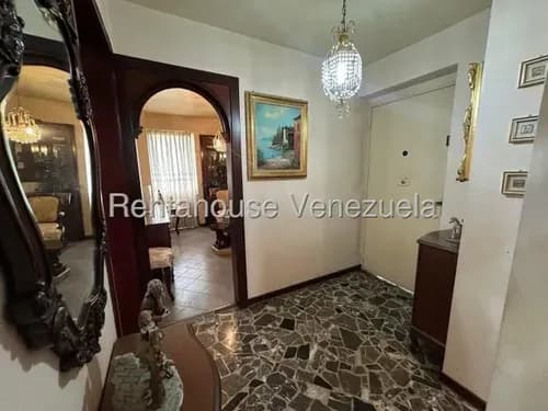 Rt Apartamento En Venta En El Paraiso Yf 26-21302