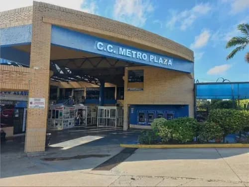 Alquiler De Local Comercial En San Diego C.c. Metro Plaza