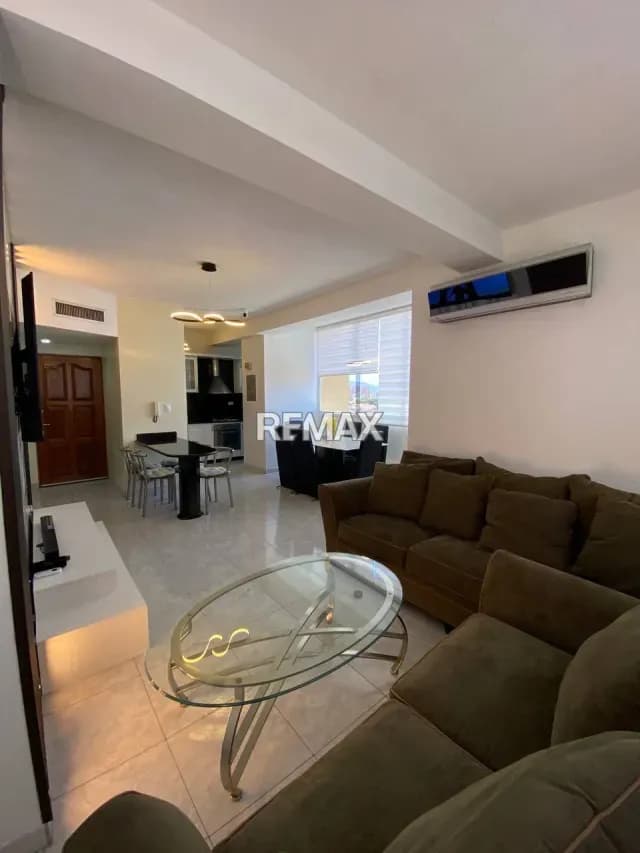 Apartamento en venta Residencias Karola Av Bolivar Lecheria