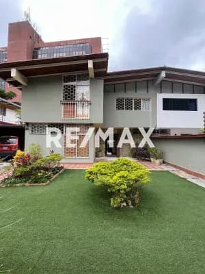 ALQUILER DE CASA EN SAN ROMAN 26-10