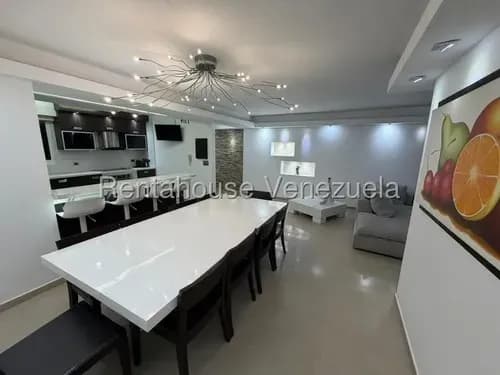 Nb Apartamento En Venta En El Cigarral Con Maletero 26-19586