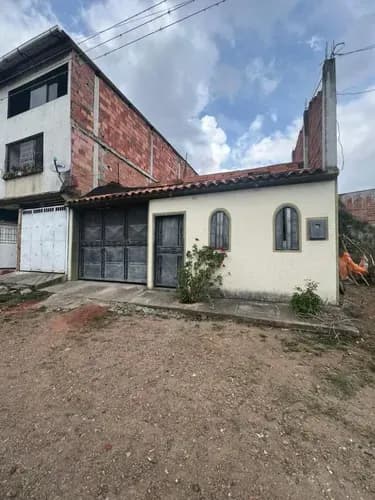 Casa En Venta En Caneyes Calle 3 San Cristóbal /im