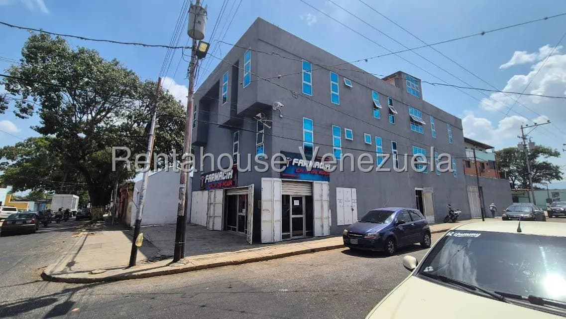 Comercial (Oficina) en Alquiler en Zona Oeste, Lara