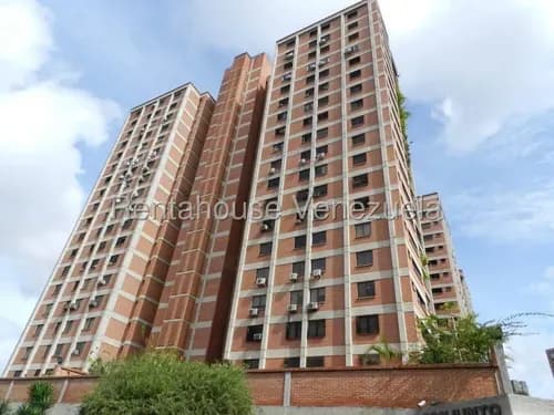 Ajr Apartamento En Alquiler En Santa Paula! 26-11380