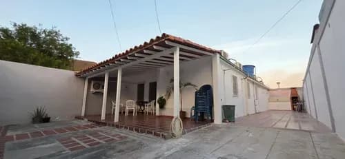 Casa Renovada En San Diego La Esmeralda Calle Cerrada Y Pozo De Agua Ofg-sf