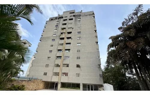 Apartamento En Venta Lomas De Prados Del Este.