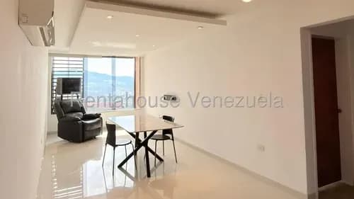 Espectacular Apto Remodelado / Colinas De La Tahona / Equipado / Venta 26-18078 Cv