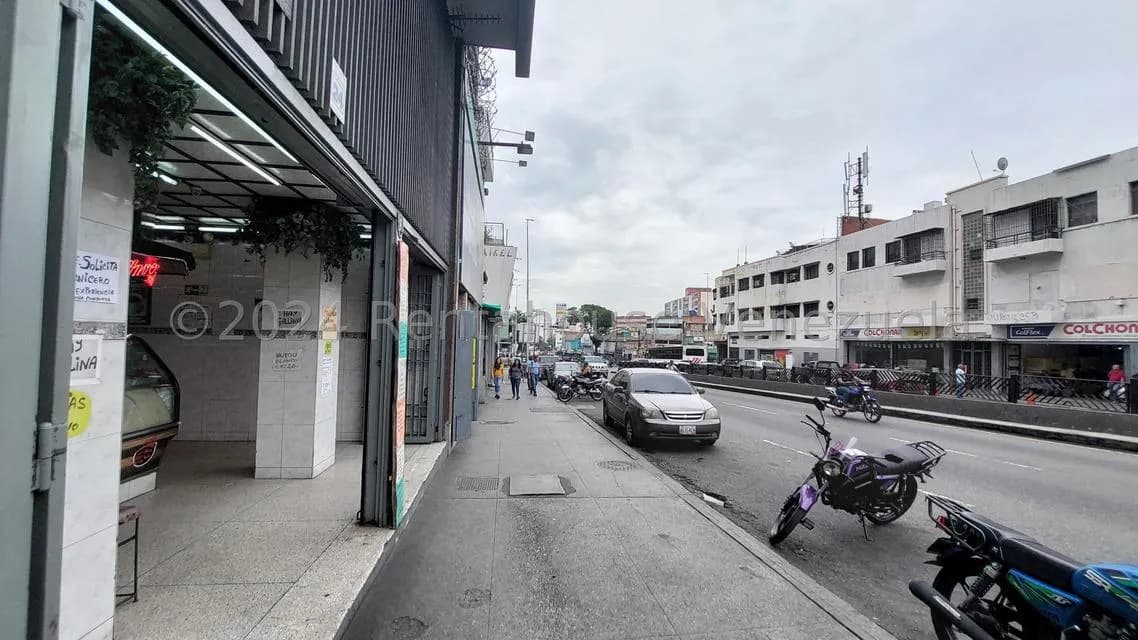 Comercial (Local Comercial) en Venta en Catia, Distrito Metropolitano