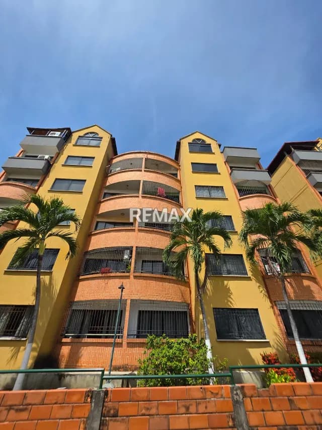 Alquiler Apartamento Urbanizacion Poblados de San Diego planta baja