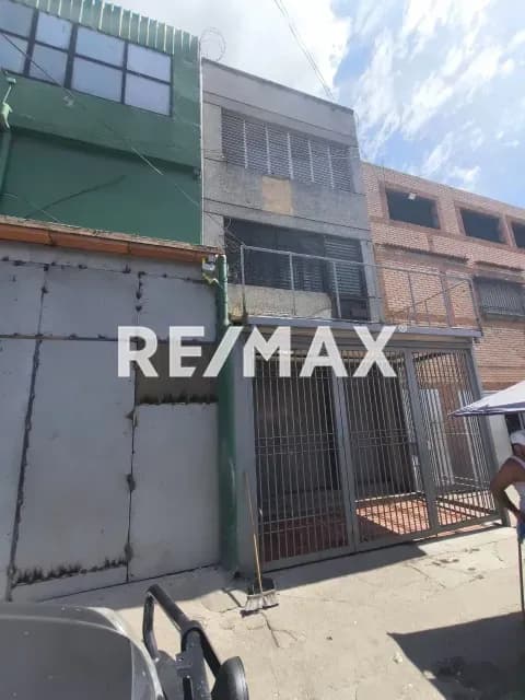 Venta de edificio en Catia