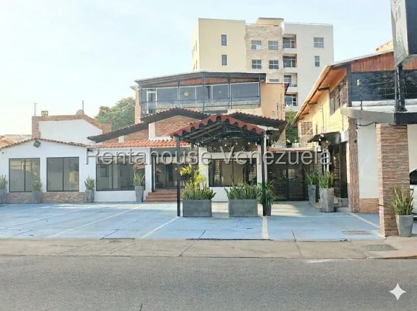 Comercial (Local Comercial) en Alquiler en Avenida Bella Vista, Zulia