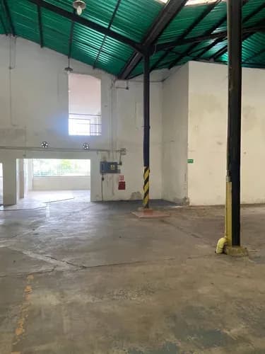 Lerry Paez Alquila Galpon Ubicado En La Zona Industrial Terrazas De Castillito Cod 329270