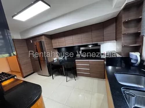 Agp Apartamento En Venta En La Tahona, Moderno Con Acabados De Lujo 26-14149