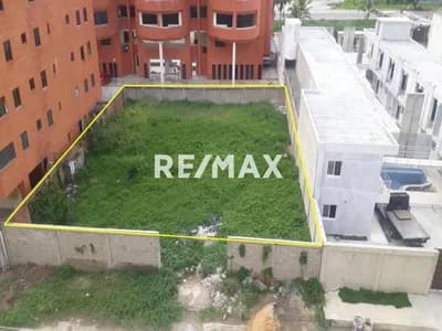 Terreno en venta en Avenida Silva, Tucacas, Falcón, 2054, VEN - $130k