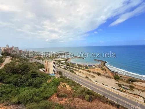 Excelente Apartamento En Playa Grande, La Guaira. Pent-house Con Hermosa Vista, Terraza, Parrillera, Jacuzzi 26-12323 Ng
