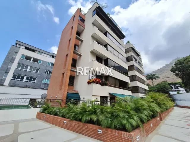 VENTA DE APARTAMENTO EN LA CASTELLANA, MUN. CHACAO